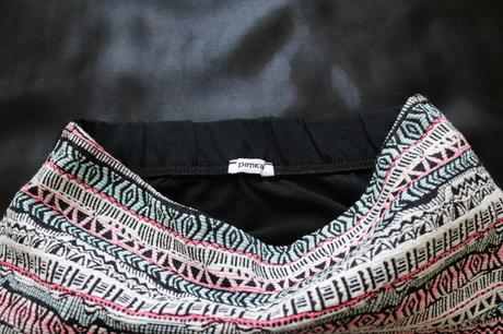 Mini sukňa - top stav, pimkie,146