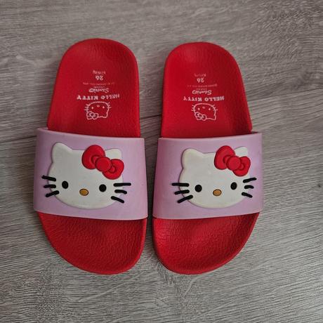 Hello kitty šlapky zo sinsay 26, sinsay,26
