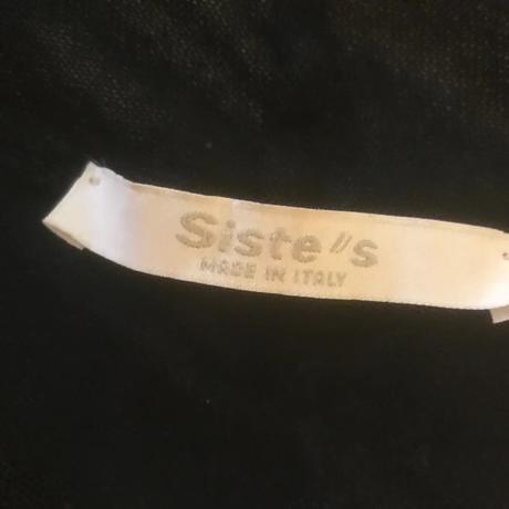 Sveter krasny s vysivanymi kvetinami, vel. s, s