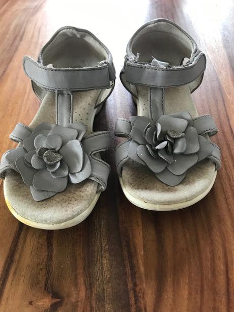 Kožené sandalky, baťa,26