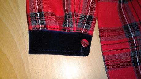 Dievčenske šatôčky, 140