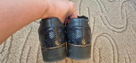 Poltopánky, rieker,39