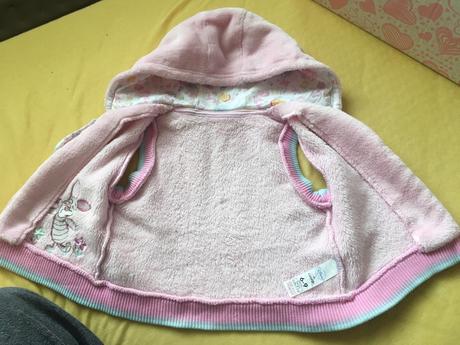 Hrubšia mäkkučká vestička s prasiatkom z pú, george,74