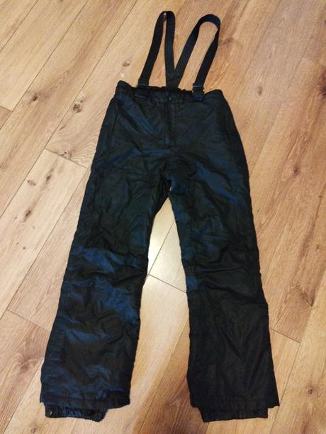 Nohavice do snehu, crivit,146