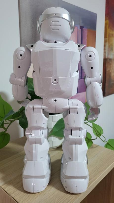 Veľký robot silverlit program a bot x,