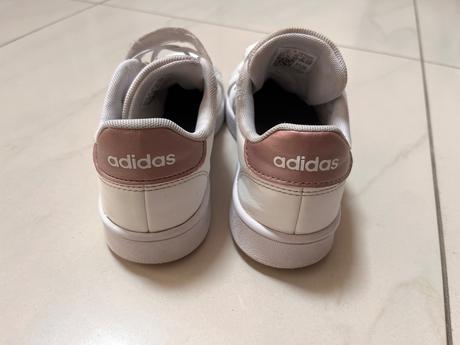 Tenisky, adidas,34