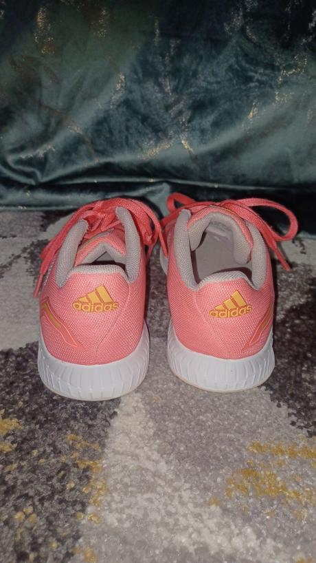 Tenisky, adidas,32