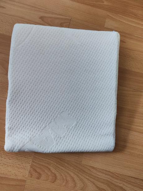 Klinovy vankúš, šírka (cm): 30,dĺžka (cm): 30