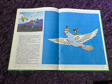 Sada 2 ks knižiek walt disney, 