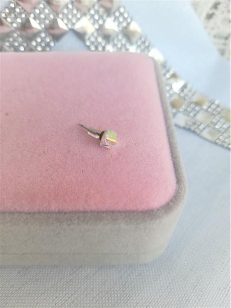 3d kocka-náušnica,