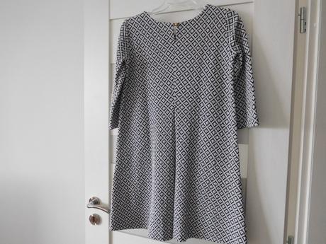 Šaty úpletové jemné kocky, s/m, s