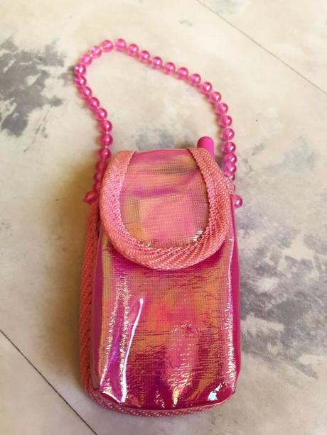 Telefón pre bábiky v púzdre,