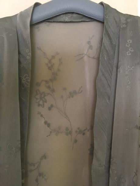 Príležitostné šatičky s vrchným kabátikom m/l, m