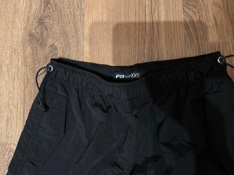 1x oblečené nohavice xs-s, fishbone,xs