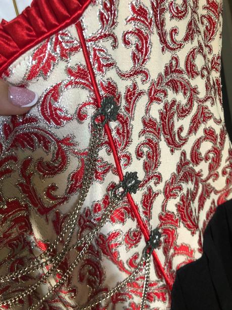 Rose trachten krokové šaty, 52