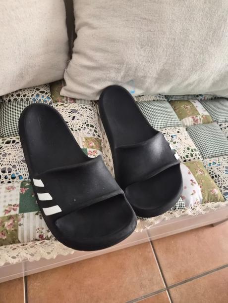 Slapky v.32, adidas,32