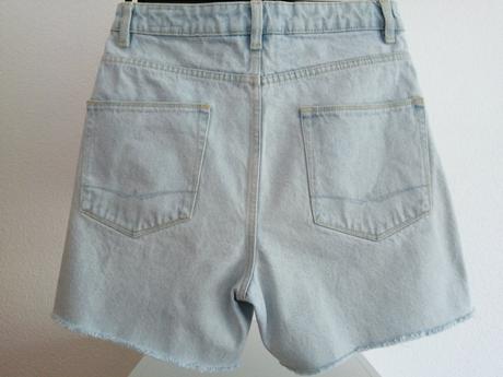 Moderné rifľové kraťasy, asics,s