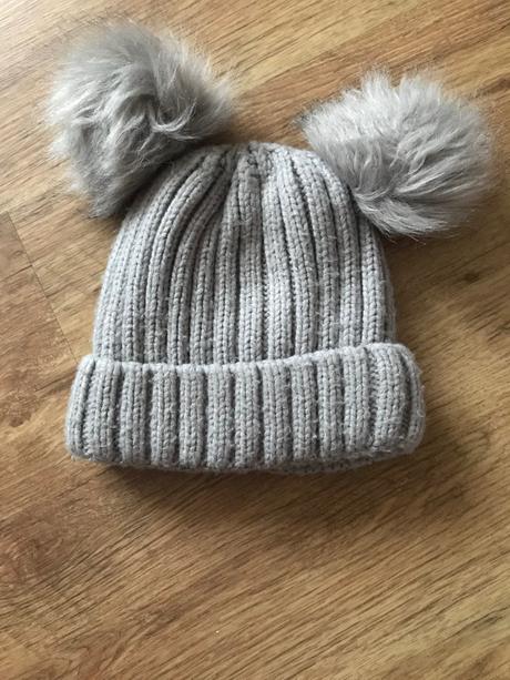 Predam teplú ciapku, 104