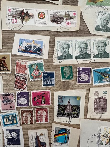 Predám mix starších poštových známok ddr c.11, 
