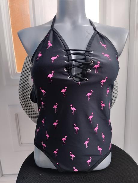 Plavky s plameniakmi, sinsay,s