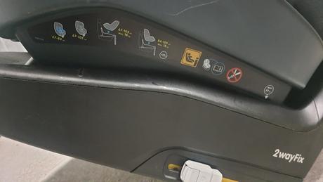 Autosedacka maxi cosi pearl pro2 so zakladnou, maxi cosi