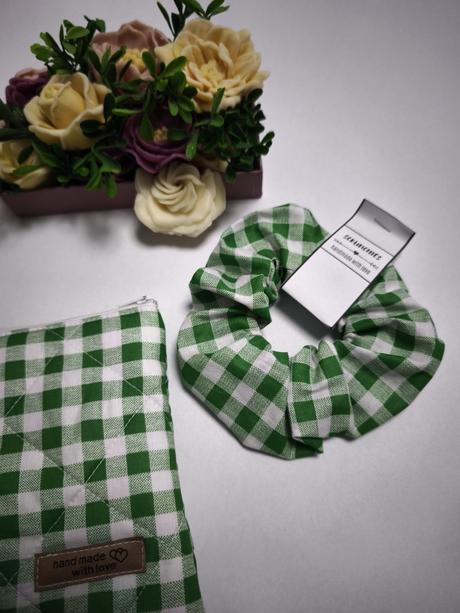 Kozmeticka taštička + gumička, 