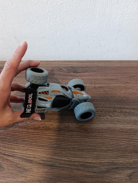 Veľký kĺbový zvukový autobus + autoformula drak,