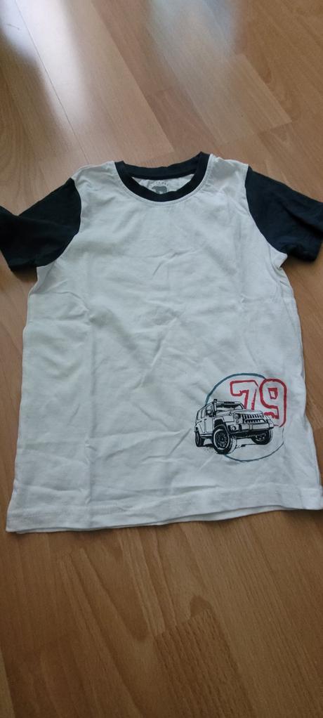 Tricko biele s autom, lupilu,110