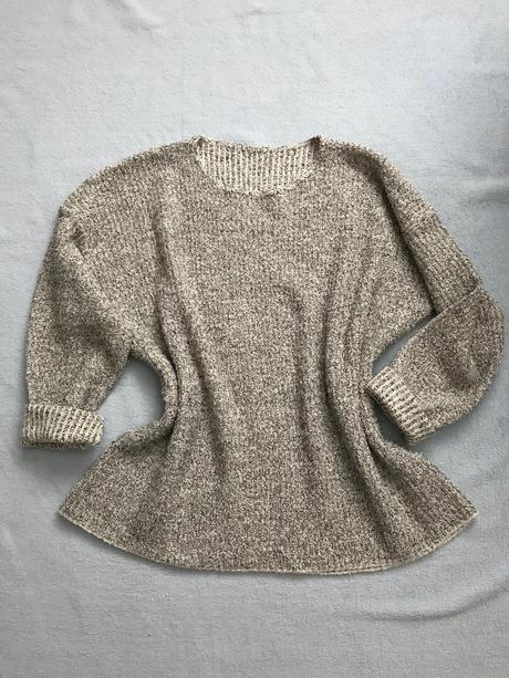 Čierno biely pulóver,