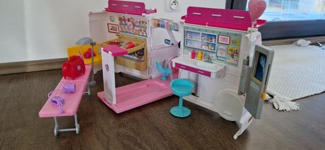 Mattel barbie sanitka a klinika 2 v, 