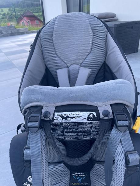 Detský turistický nosič deuter kid comfort 3, deuter