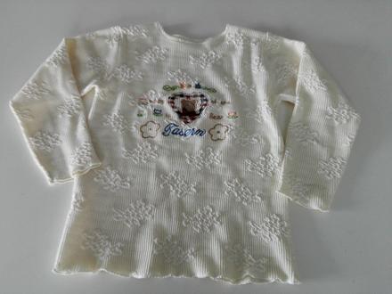 Pulóver s medveďom, 116