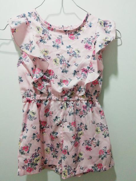 Kraťasový kvetinový overal s volánikmi, matalan,104