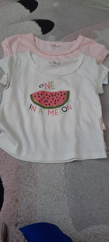 Nove tričká 2x, 98