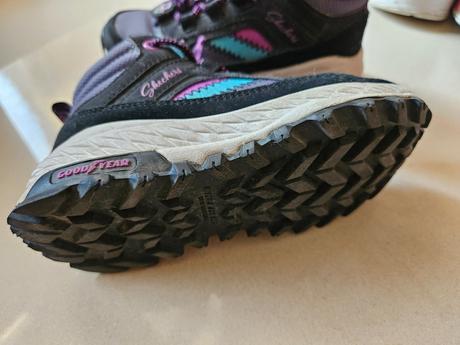 Dievčenské jesenné / zimné topánky, skechers,26