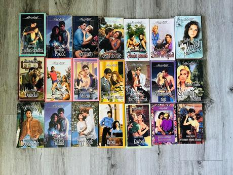 Balík kníh love story - 21 ks,