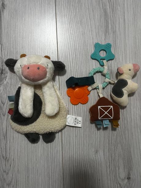 Sada hračiek pre bábätko - kravička,
