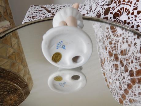 Malá porcelánová baletka,, 