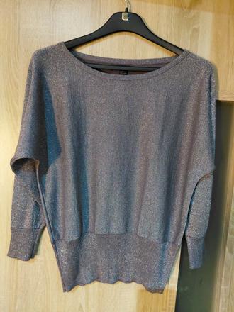 Svetrík č.40, gate,40