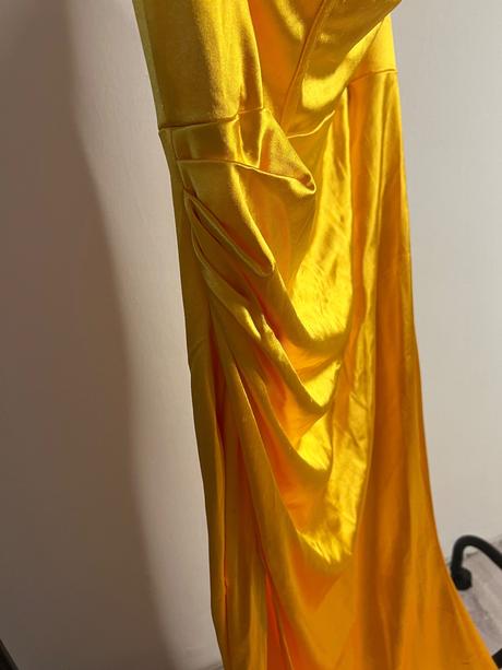 Žlté elegantne šaty, xxl