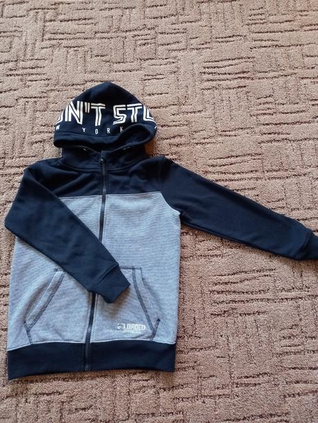 Mikina, chapter young,134