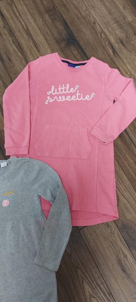 3 x teplé šaty ( teplákovina), lupilu,110