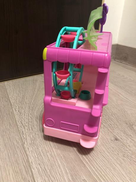 Cukrárske autíčko pre littles pet shop,