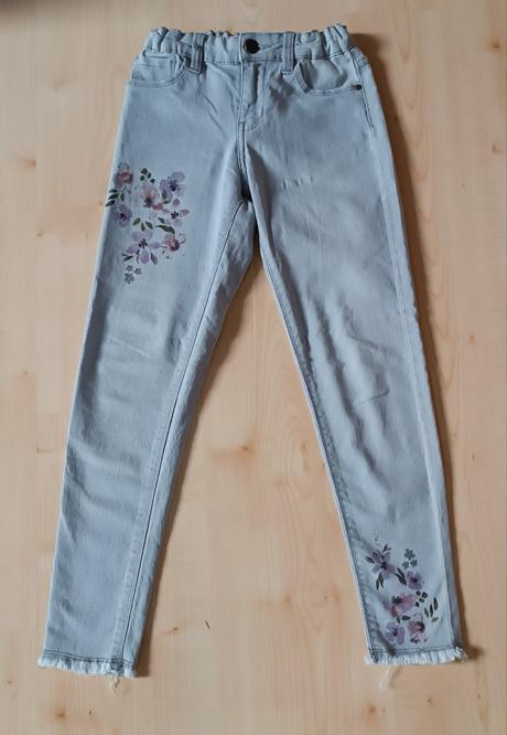 Rifle s kvietkami, 140