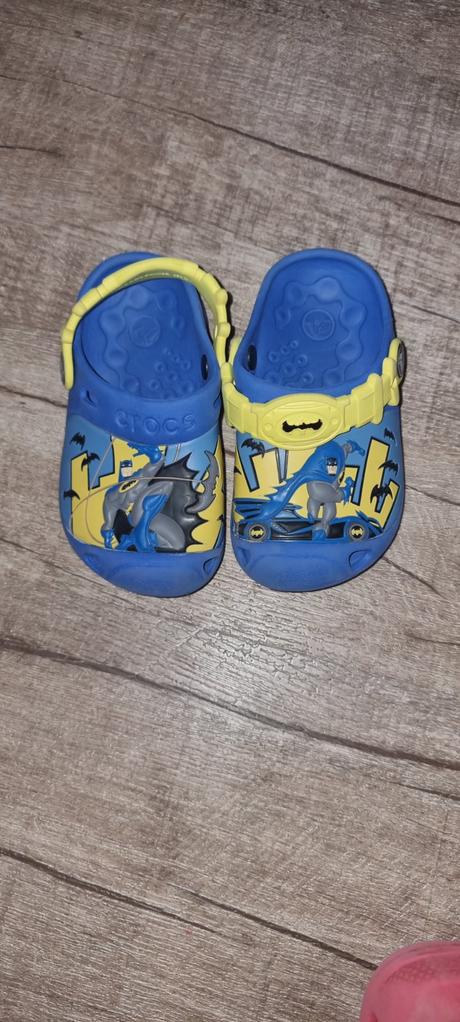 Crocs, crocs,24