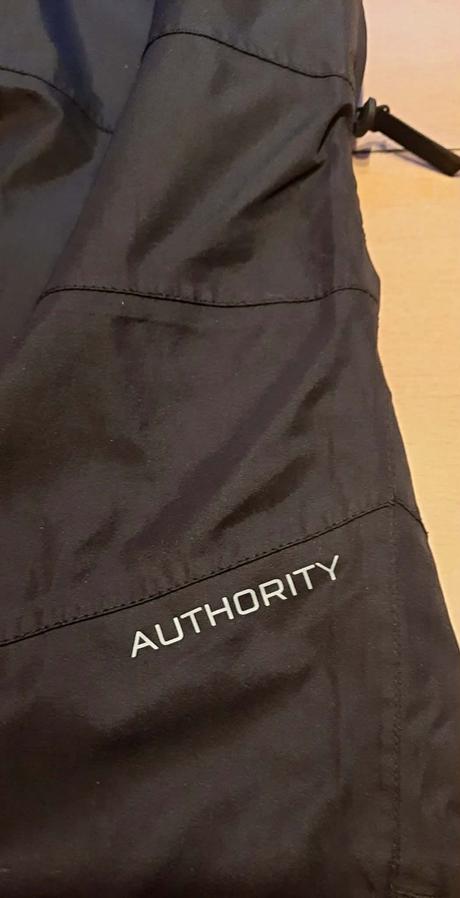 Predám lyžiarske nohavice authority  veľ.l, authority,l