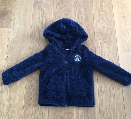 Chlpata mikinka s uskami, lupilu,86