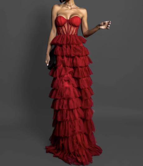 Červene korzetove saty, m