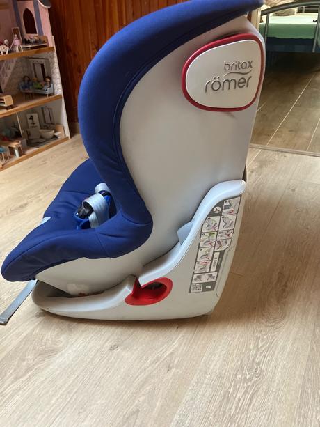 Autosedačka, britax