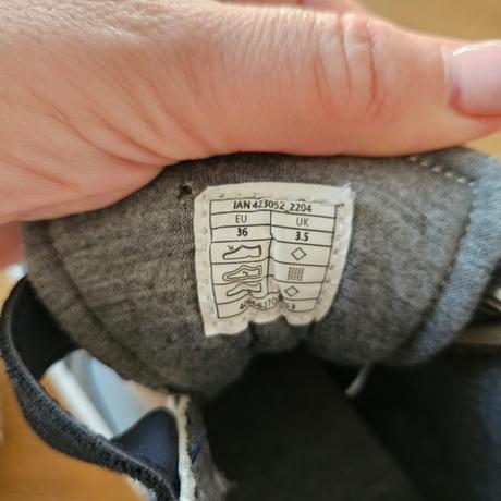 Prechodné vysoké tenisky, 36